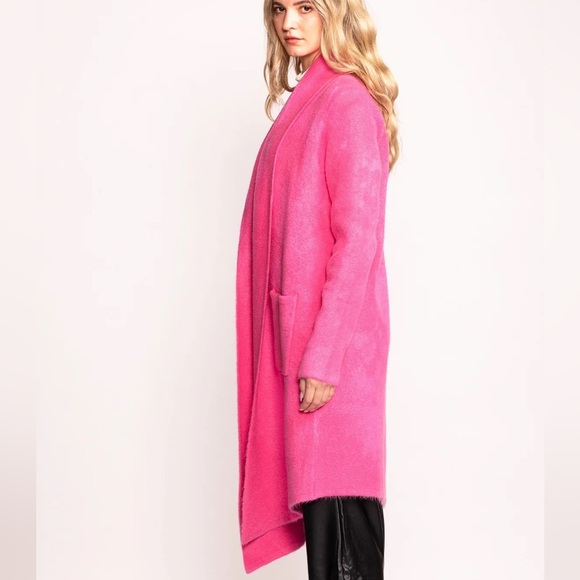 The Stockport Jacket in fuschia - Picture 2 of 6
